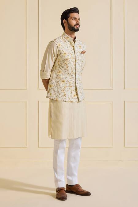 Raghavendra Rathore Jodhpur Off White Silk Embroidery Floral Nehru Jacket Online at Aza Fashions Raghavendra Rathore Jodhpur_Off White Silk Embroidery Floral Nehru Jacket _Online_at_Aza_Fashions