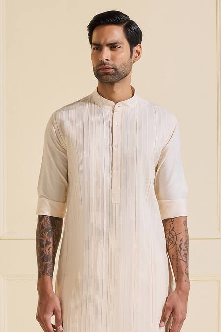 Shop Raghavendra Rathore Jodhpur Peach Viscose, Silk Light Pleated Designer Kurta Online at Aza Fashions Shop_Raghavendra Rathore Jodhpur_Peach Viscose, Silk Light Pleated Designer Kurta _Online_at_Aza_Fashions