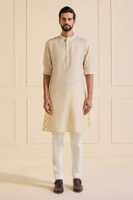 Buy Raghavendra Rathore Jodhpur Off White Silk Embroidery Classic Kurta Online at Aza Fashions Buy_Raghavendra Rathore Jodhpur_Off White Silk Embroidery Classic Kurta _Online_at_Aza_Fashions
