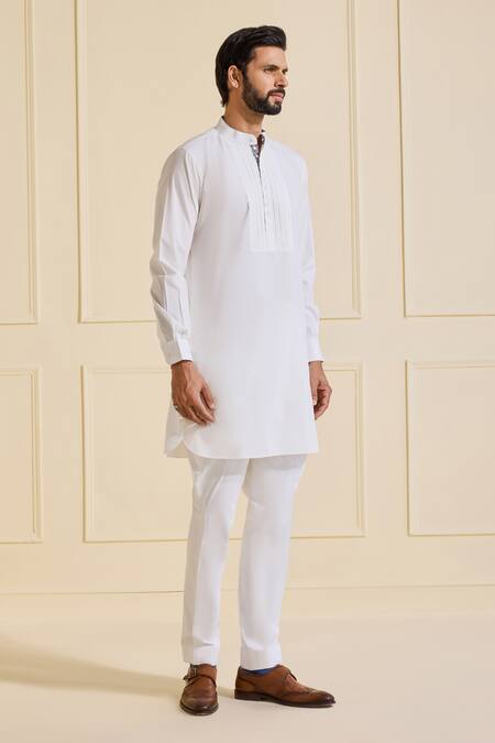 Raghavendra Rathore Jodhpur White Cotton Embroidery Pristine Elegance Kurta Online at Aza Fashions Raghavendra Rathore Jodhpur_White Cotton Embroidery Pristine Elegance Kurta _Online_at_Aza_Fashions