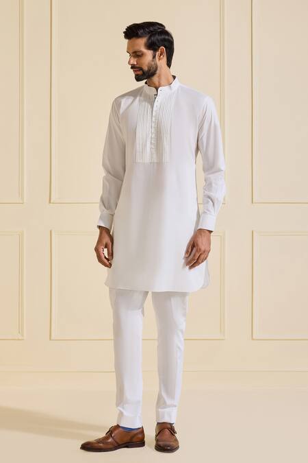 Buy Raghavendra Rathore Jodhpur White Cotton Embroidery Pristine Elegance Kurta Online at Aza Fashions Buy_Raghavendra Rathore Jodhpur_White Cotton Embroidery Pristine Elegance Kurta _Online_at_Aza_Fashions