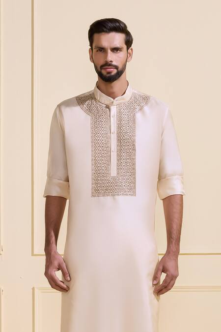 Raghavendra Rathore Jodhpur Off White Silk Minimal Kurta Set Online at Aza Fashions Raghavendra Rathore Jodhpur_Off White Silk Minimal Kurta Set _Online_at_Aza_Fashions