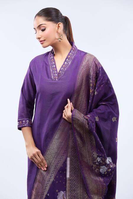 Buy_Samyukta Singhania_Purple Gabardine Embroidery Split V-neck Kurta Set _Online_at_Aza_Fashions
