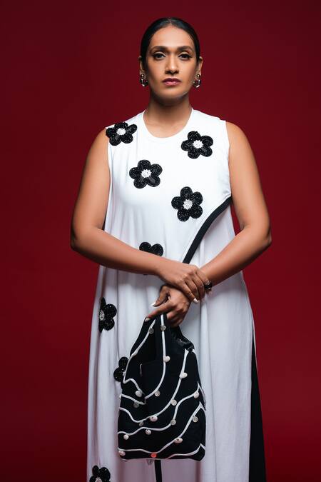 Shop_Khushboo Haran Borkar_White Applique Round Neck Monochrome Ensemble Floral Embellished Kurta With Pant_Online_at_Aza_Fashions