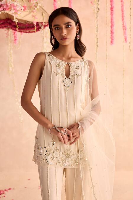 Buy_Seema Thukral_Ivory Georgette, Organza, Net Embellished Kurta Set With Pants And Dupatta _Online_at_Aza_Fashions