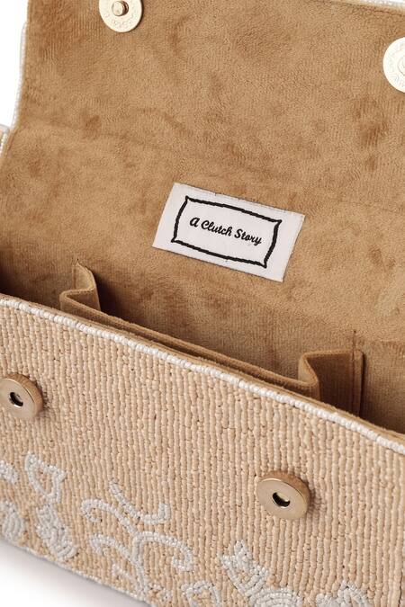 Buy_A Clutch Story_Beige Embroidery Blossom Beaded Handbag 