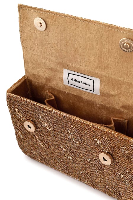 Buy_A Clutch Story_Gold Beads Antique Gleam Heart Purse 