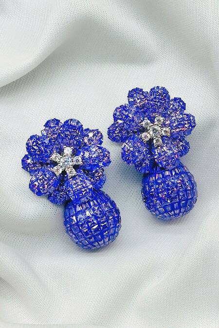 Kavipushp Emerald White Stone Drop Earring Set 