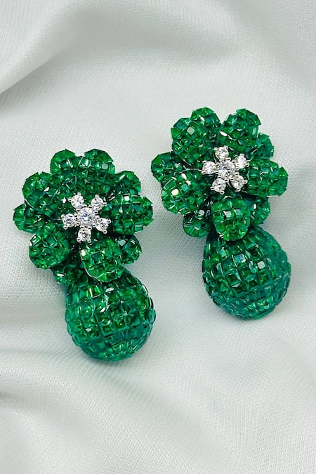 Kavipushp Emerald White Stone Drop Earring Set 