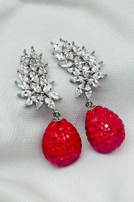 Kavipushp Emerald Red Drop Earring Set 