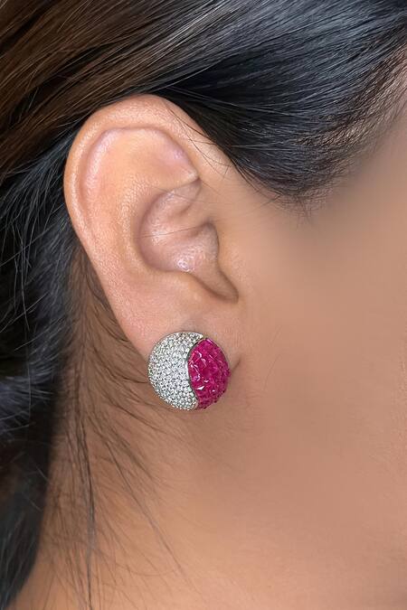 kavipushp Elegant Red Crystal And Silver Stud Earrings 