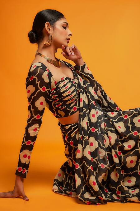 Ranbir Mukherjee Calcutta_Black Georgette And Beige Printed Saree _Online_at_Aza_Fashions