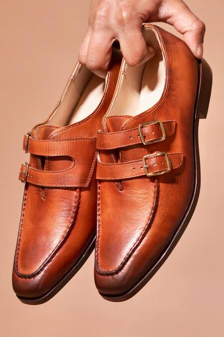 Buy Dmodot Brown Double Buckle Leather Shoes Online at Aza Fashions Buy_Dmodot_Brown Double Buckle Leather Shoes _Online_at_Aza_Fashions