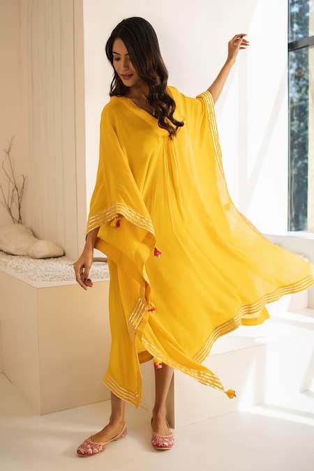 Shop Tuli Yellow Crepe Tassels V-neck Piyar Kaftan Online at Aza Fashions Shop_Tuli_Yellow Crepe Tassels V-neck Piyar Kaftan _Online_at_Aza_Fashions