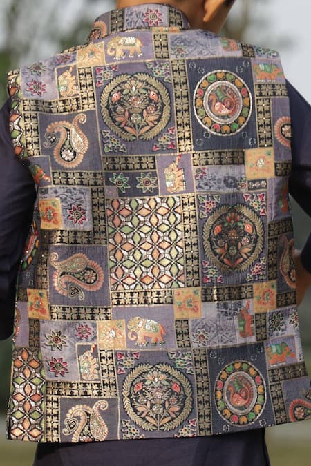 Taber Tikri Mughal Printed Nehru Jacket Set 