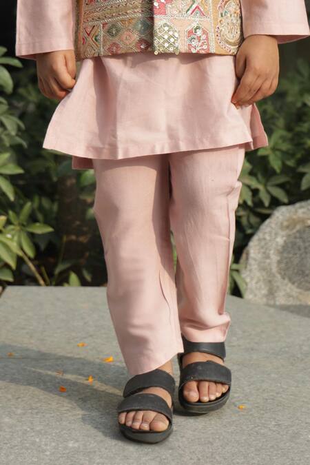 Taber Tikri_Pink Cotton, Silk Embroidery, Sequins Kurta Set With Jacket _Online_at_Aza_Fashions