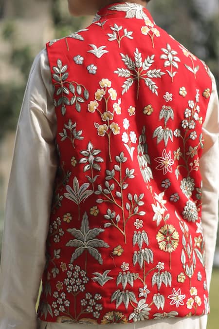 Taber Tikri Floral Work Nehru Jacket Set 