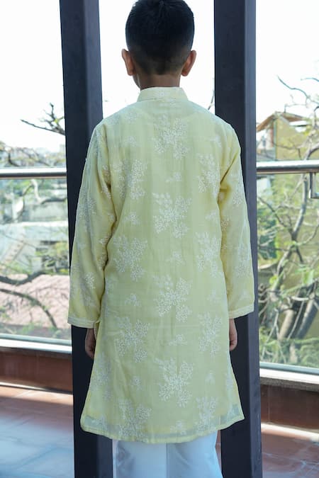 Taber Tikri Floral Print Yellow Kurta Set 