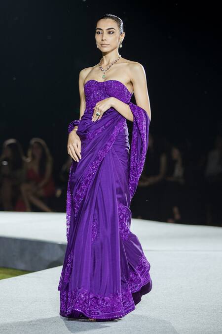 Buy_Mishru_Purple Silk Sequins, Embroidery Sweetheart Neck Bella Saree Set _Online_at_Aza_Fashions