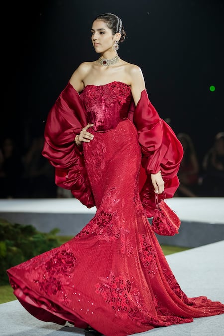 Buy Mishru Red Tulle, Organza Sequins, Embroidery Sweetheart Neck And Audrey Lehenga Set Online at Aza Fashions Buy_Mishru_Red Tulle, Organza Sequins, Embroidery Sweetheart Neck And Audrey Lehenga Set _Online_at_Aza_Fashions