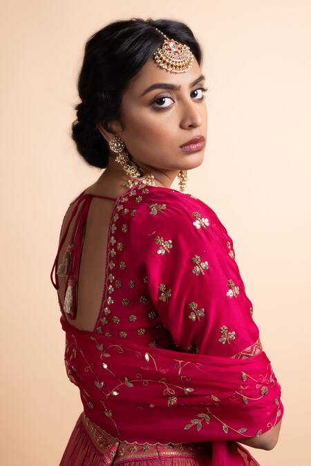 Buy_Rhua_Pink Chanderi Silk, Chanderi, Organza Sequins, Embroidery V-neck Lehenga Set 