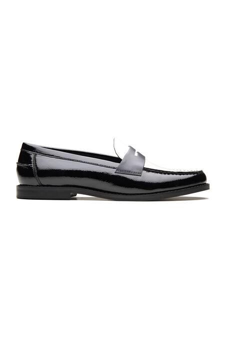 Dang Shoes Black Designer Patent Leather Flats Online at Aza Fashions Dang Shoes_Black Designer Patent Leather Flats _Online_at_Aza_Fashions