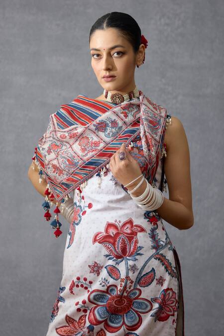 Torani Multi Color Tassels Coromandel Anura Multicolour Scarf Online at Aza Fashions Torani_Multi Color Tassels Coromandel Anura Multicolour Scarf _Online_at_Aza_Fashions