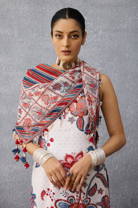 Torani Multi Color Tassels Coromandel Anura Multicolour Scarf at Aza Fashions Torani_Multi Color Tassels Coromandel Anura Multicolour Scarf _at_Aza_Fashions