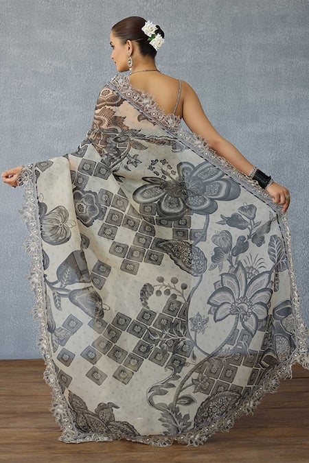 Shop Torani Black Organza Kalamkari Ashnee Saree at Aza Fashions Shop_Torani_Black Organza Kalamkari Ashnee Saree _at_Aza_Fashions