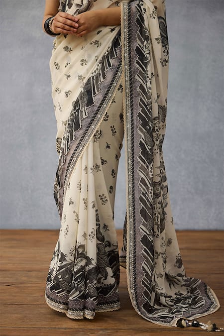 Buy_Torani_Black Georgette Embroidery Kalamkari Aavya Printed Saree _Online_at_Aza_Fashions