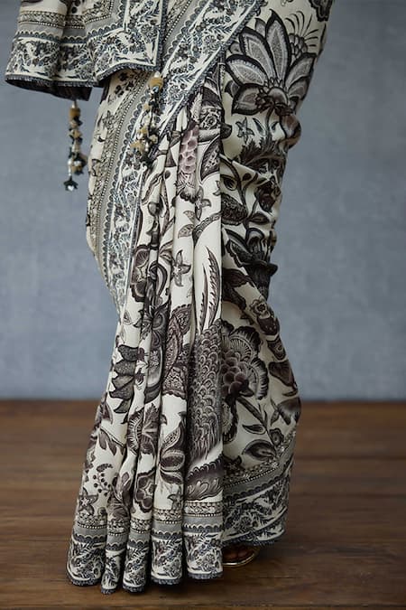 Shop Torani Black Chanderi Kalamkari Imara Handwoven Saree Online at Aza Fashions Shop_Torani_Black Chanderi Kalamkari Imara Handwoven Saree _Online_at_Aza_Fashions