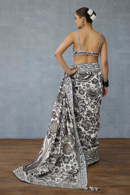 Shop_Torani_Black Chanderi Sweetheart Neck Kalamkari Imara Bralette _at_Aza_Fashions