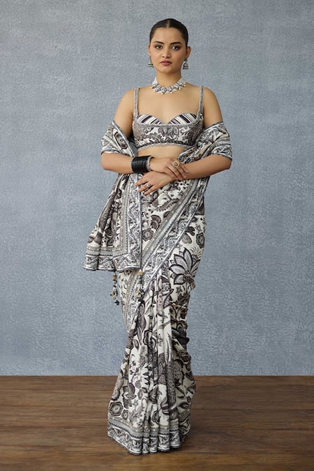 Shop_Torani_Black Chanderi Sweetheart Neck Kalamkari Imara Bralette _Online_at_Aza_Fashions