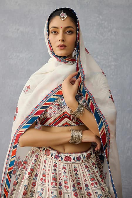 Buy Torani Multi Color , Organza, Crepe Embroidery Coromandel Oorja Lehenga Set Online at Aza Fashions Buy_Torani_Multi Color , Organza, Crepe Embroidery Coromandel Oorja Lehenga Set _Online_at_Aza_Fashions