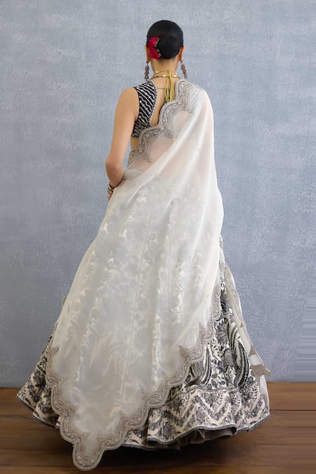 Shop Torani Black Silk, Organza, Jersey Tassels, Beads Round Kalamkari Vedaa Lehenga Set at Aza Fashions Shop_Torani_Black Silk, Organza, Jersey Tassels, Beads Round Kalamkari Vedaa Lehenga Set _at_Aza_Fashions