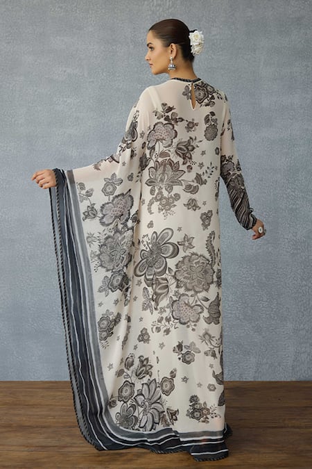 Torani Kalamkari Navanya Kaftan Set 