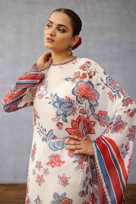 Torani_Multi Color Georgette Round Neck Coromandel Navanya Kaftan Set _Online_at_Aza_Fashions