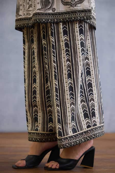 Torani_Multi Color Embroidery Round Neck Kalamkari Lyla Printed Kurta Set _Online_at_Aza_Fashions