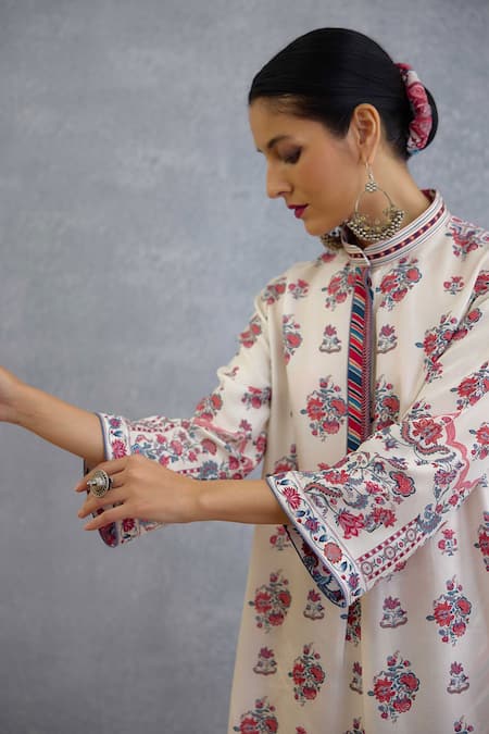 Torani_Multi Color Embroidery Mandarin Collar Coromandel Radhya Kurta Set _Online_at_Aza_Fashions