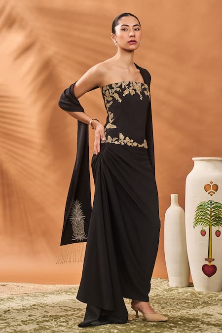 Masaba_Black Crepe Embroidery, Tassels Heavy Corset Set _at_Aza_Fashions