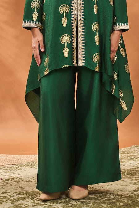 Masaba_Green Silk Embroidery V-neck Printed Tunic Set _Online_at_Aza_Fashions