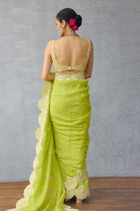 Torani Green Net Lace Plunge Neck Angoori Ziya Bralette Online at Aza Fashions Torani_Green Net Lace Plunge Neck Angoori Ziya Bralette _Online_at_Aza_Fashions