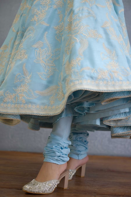 Torani Blue Organza Embroidery V-neck Anarkali Kurta Set Online at Aza Fashions Torani_Blue Organza Embroidery V-neck Anarkali Kurta Set _Online_at_Aza_Fashions