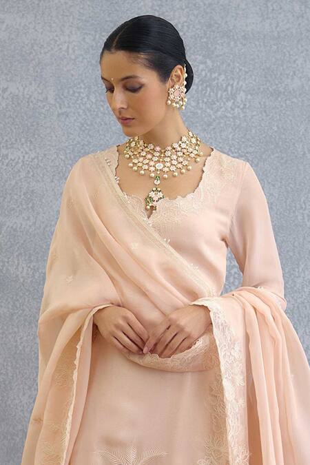 Torani Peach Organza Embroidery Kurta Set With Dupatta Online at Aza Fashions Torani_Peach Organza Embroidery Kurta Set With Dupatta _Online_at_Aza_Fashions