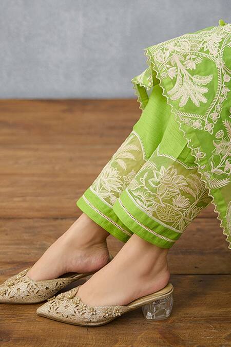 Torani_Green Organza Tassels, Embroidery V-neck Angoori Aqsa Kaftan Set _Online_at_Aza_Fashions