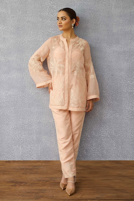 Buy Torani Peach Linen Embroidery Plunge , Round Co-ord Set Buy_Torani_Peach Linen Embroidery Plunge , Round Co-ord Set