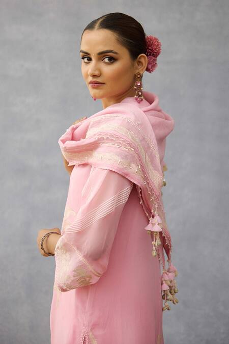 Buy Torani Pink Embroidery, Tassels Gulaban Yamini Scarf Buy_Torani_Pink Embroidery, Tassels Gulaban Yamini Scarf