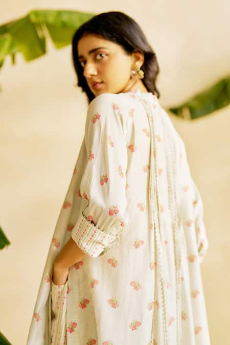 Moh India_Mint , Silk Embroidery Collared Pomme Sauvage Kurta Set _Online_at_Aza_Fashions