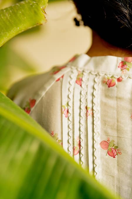 Shop_Moh India_Mint , Silk Embroidery Collared Pomme Sauvage Kurta Set _Online_at_Aza_Fashions