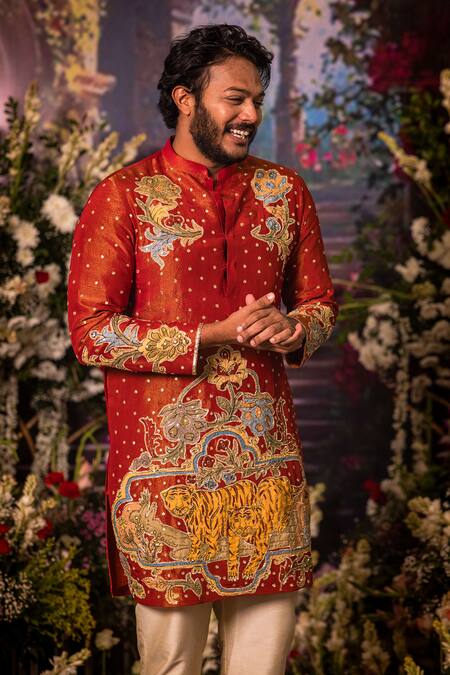 Buy_Aindhri By Mahitha_Red Tissue Embroidery Kurta Set _Online_at_Aza_Fashions